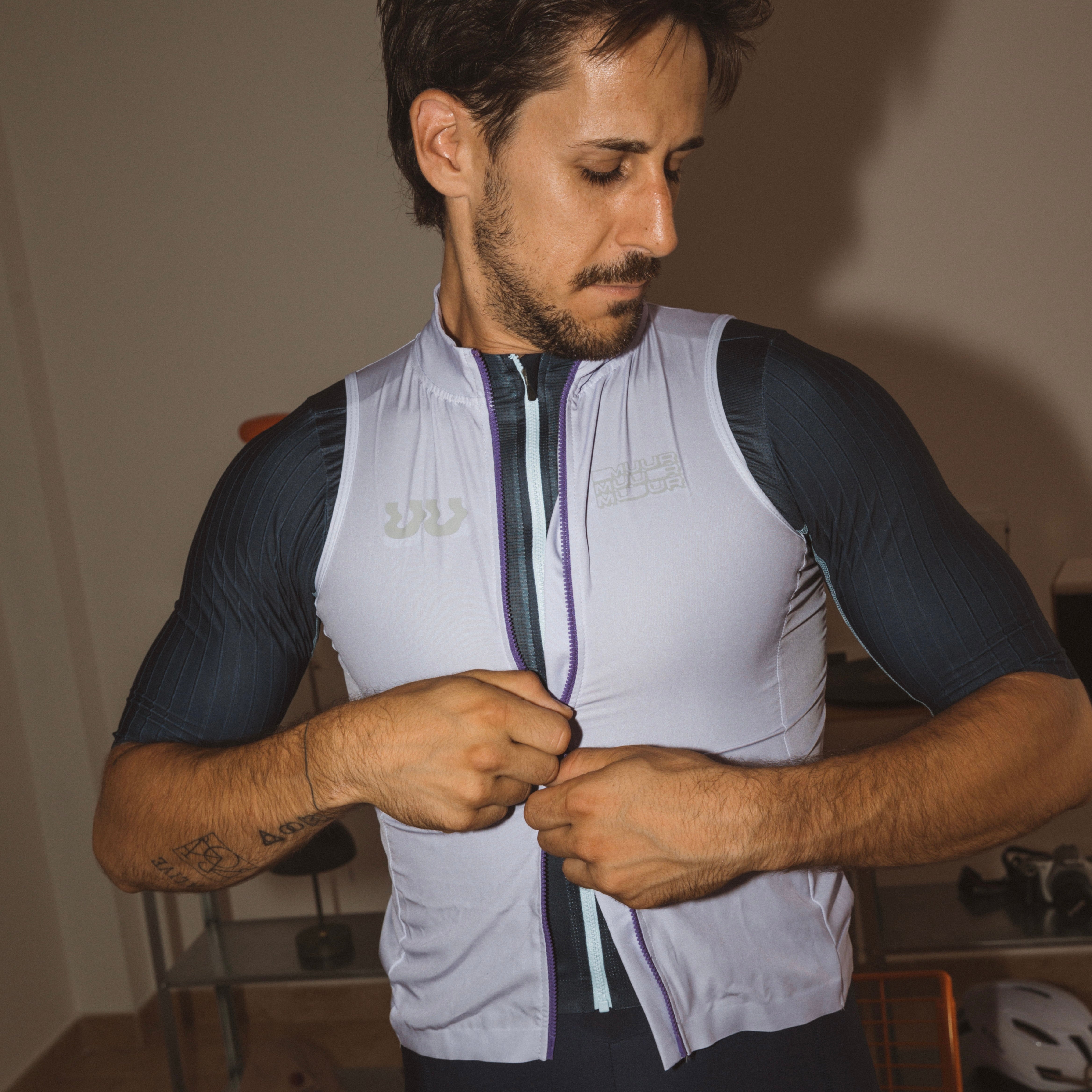 CHALECO UNISEX LILA