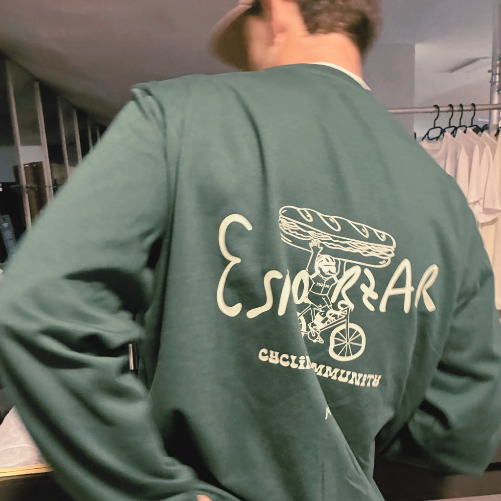 Camiseta Manga Larga Esmorzar Community