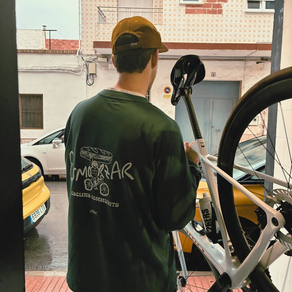 Camiseta Manga Larga Esmorzar Community