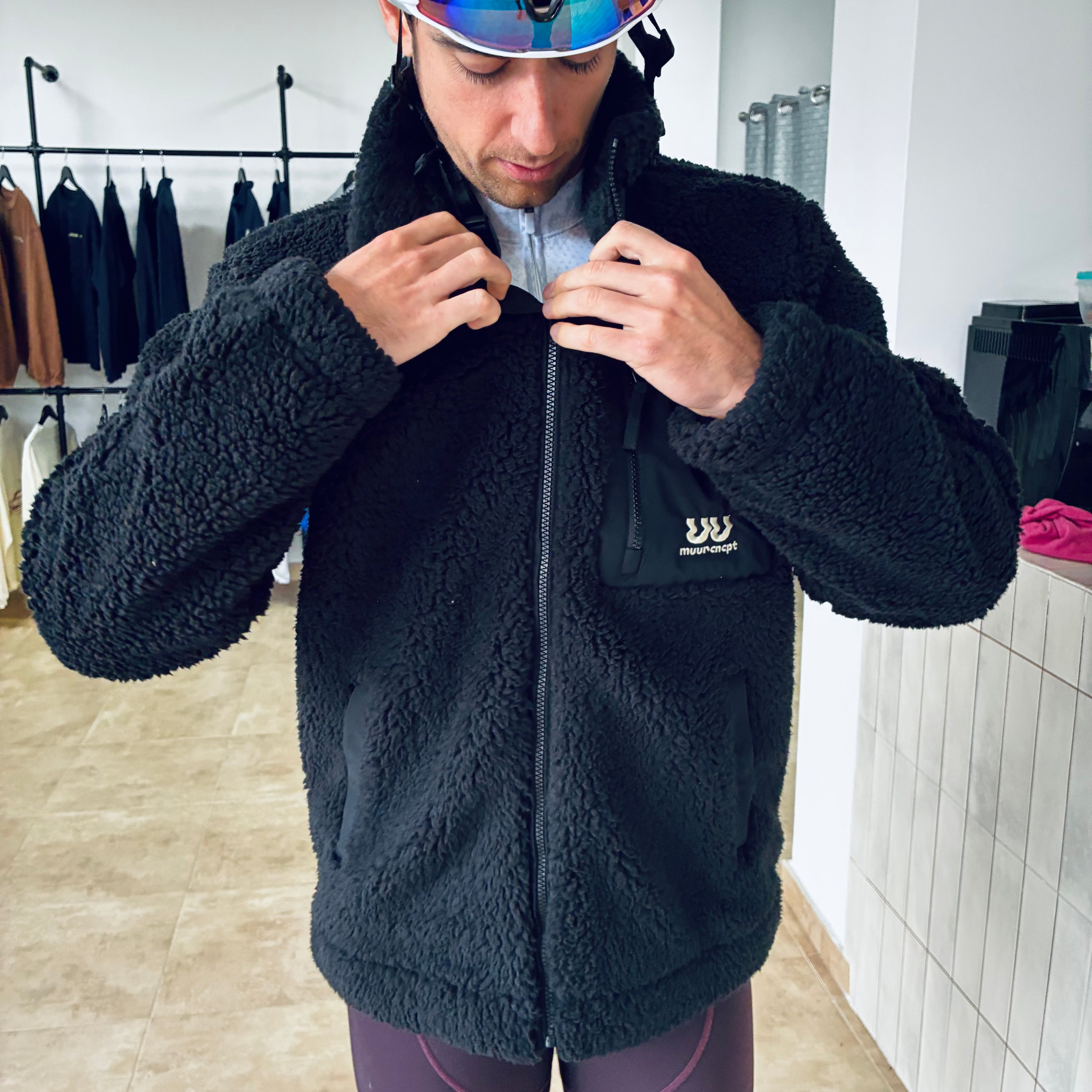 FULL ZIP JACKET BLACK